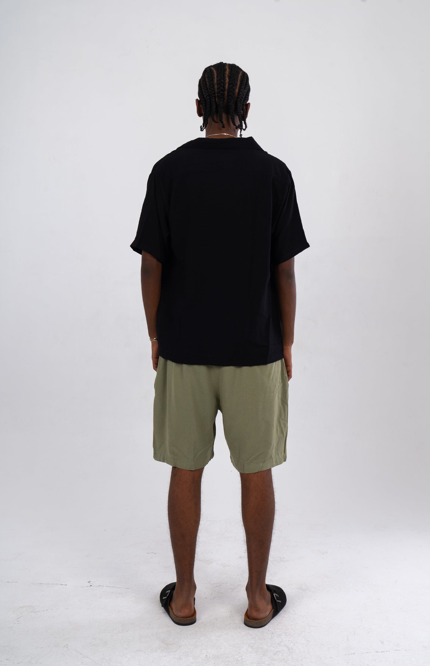 Olive Linen Short ( SS25)