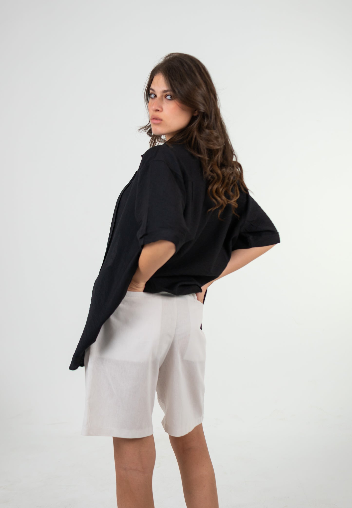 Off-white Linen Short ( SS25 )